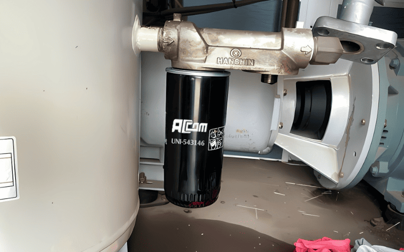 Thay thế lọc dầu ACCOM UNI Hanshin