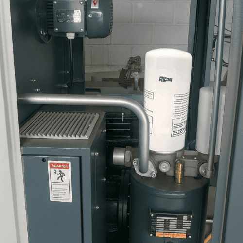 Thay thế lọc tách dầu ACCOM UNI cho máy nén khí Fusheng